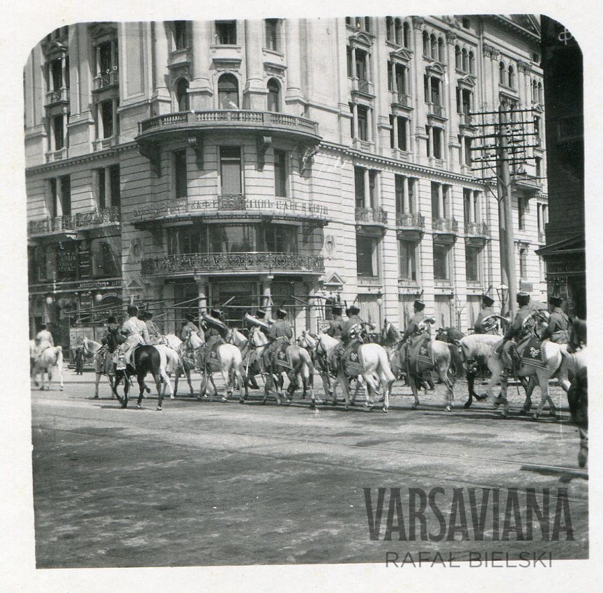 Parada Lejb-Gwardyjskiego Grodzieńskiego Pułku Huzarów